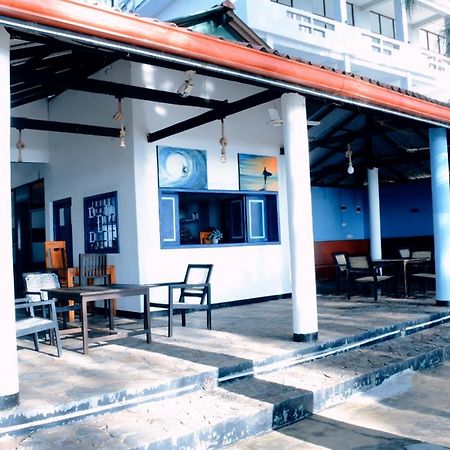 Tsunami Beach Hotel Arugam Bay Exterior photo